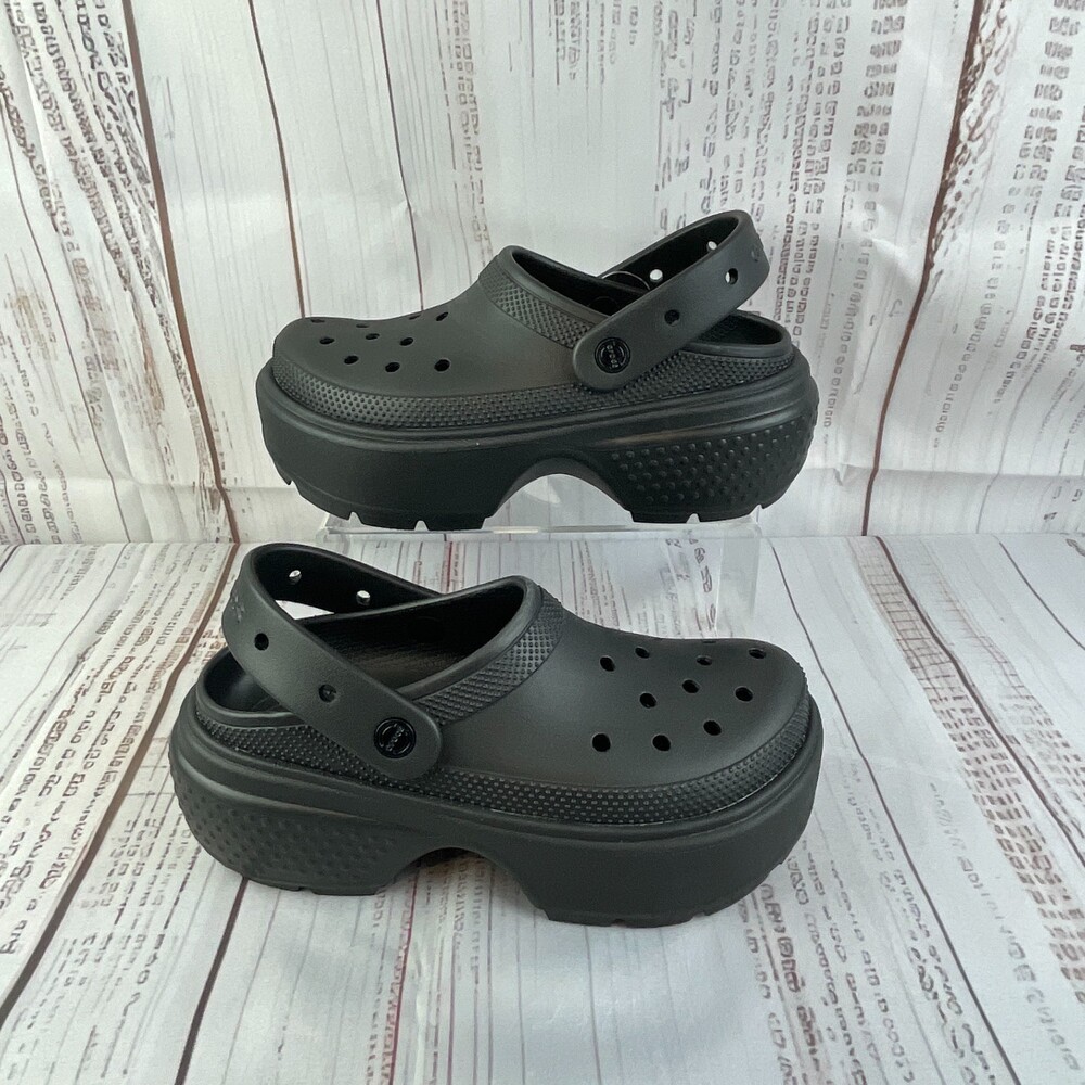 Crocs Stomp Unisex M7/W9 US Platform Lug Clogs Black